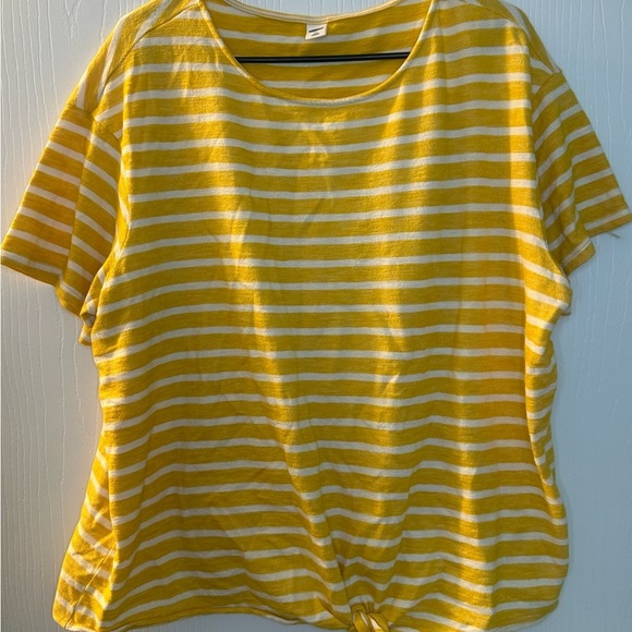 Old Navy short sleeve white & yellow stripe tie front top women’s XXL - Picture 2 of 12